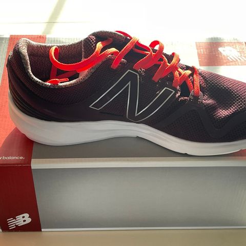 New Balance joggesko str 11,5