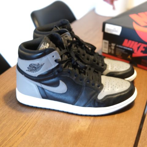 Nike Air Jordan 1 High Shadow - Str 44,5 - US 10,5