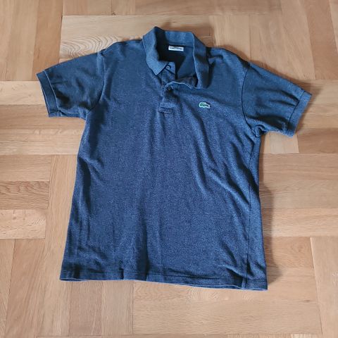 Lacoste pique t-skjorte str. 3/ S