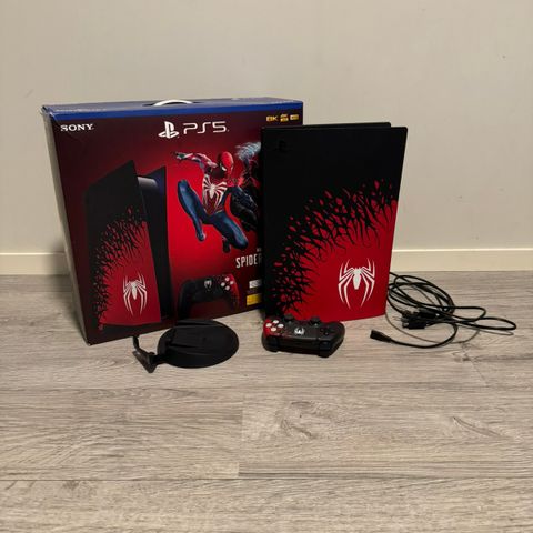 PlayStation 5 (Spiderman edition)