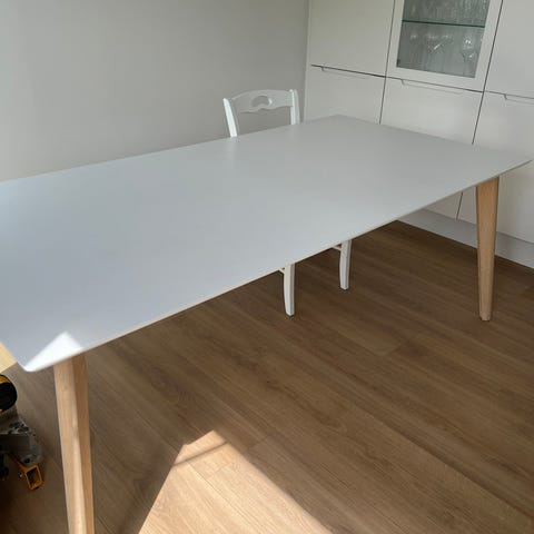 Annonsebilde