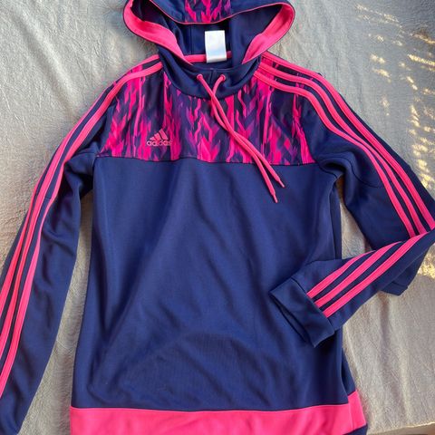 Adidas climalite hettegenser/treningsjakke str s