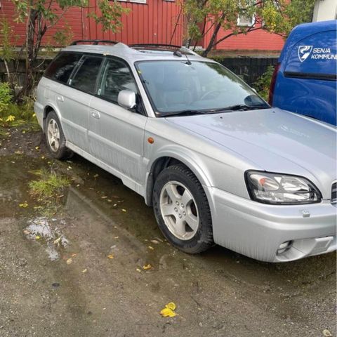 Subaru Legacy Outback delebil