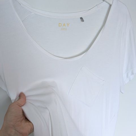 T-skjorte fra DAY