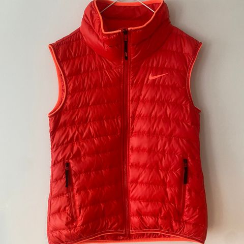 Nike vest