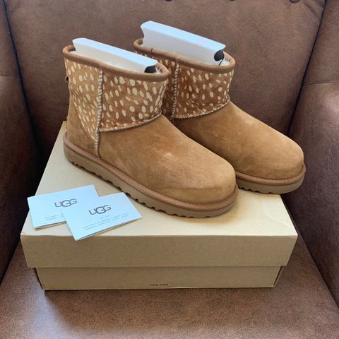 Ugg W CI mini idyllwild - RESERVERT