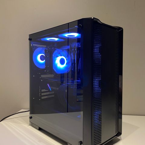 Super Gaming PC // I7 8700k  RTX 2080 Super  16GB Ram //