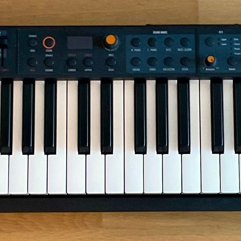 Digitalt piano/keyboard - Studiologic Numa Compact 2X - superlett og god lyd