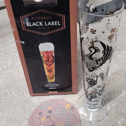 Black labelen ølglass