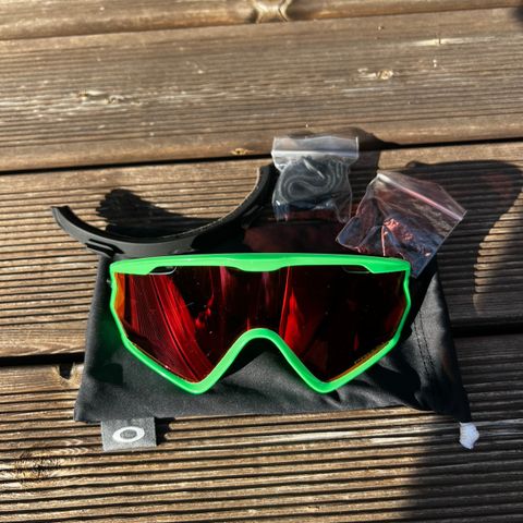 Oakley Wind Jacket