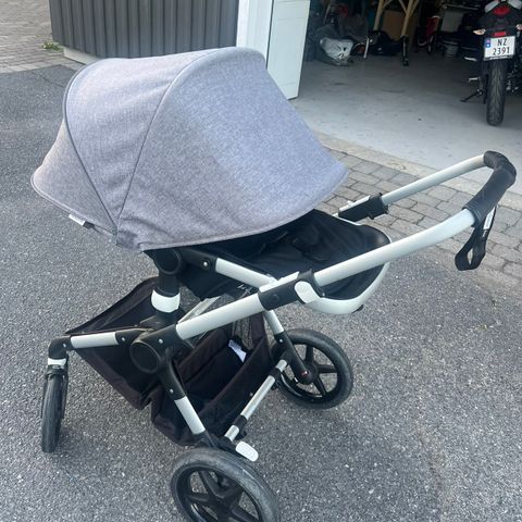 Bugaboo Fox 2, Cybex Cloud Z i-size, base Z, Cybex Sirona Z i-size