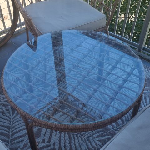 Glassbord for ute - balkong, terrasse, hage etc