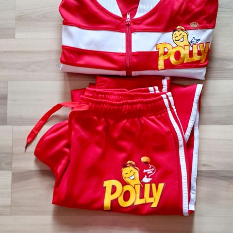 Ny grilldress/joggedress Polly Peanøtt selges