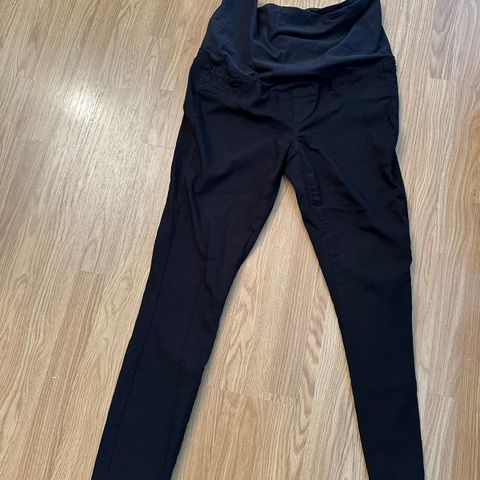 Svarte jeggings for gravid, str L