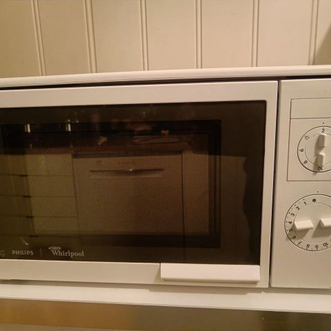 Philips whirlpool microwave/ mikrobølgeovn selges billig