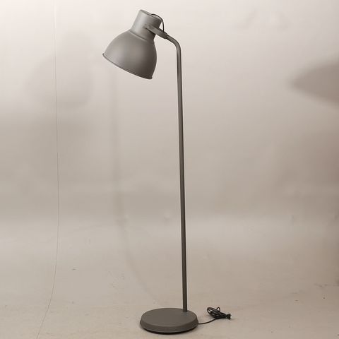 Ikea Hektar stålampe, grå, meget pent brukt