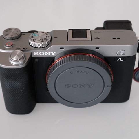 Sony A7C