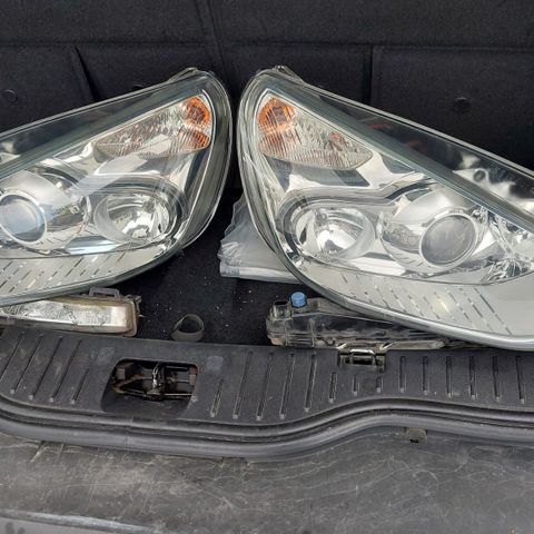 Xenon Hoved lykter og led til Ford S-Max 2010