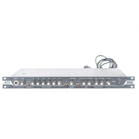 BBE 383 Bass Pre-Amp (innebygd 6 bånds EQ og Kompressor)