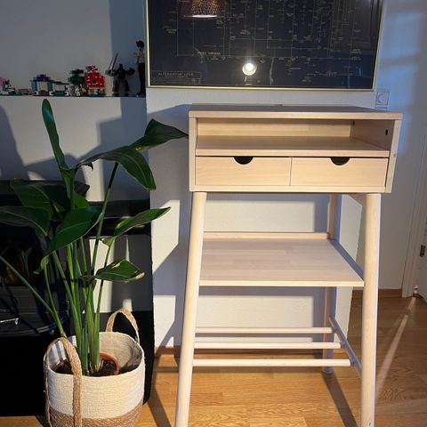 Entre kommode skrivebord ståbord, ståpult IKEA Knotten