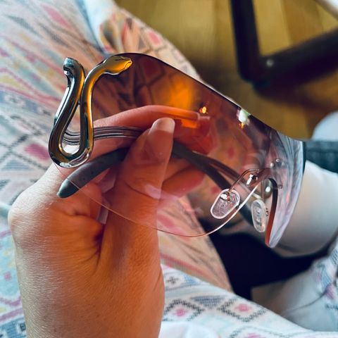 Slange solbriller brukt 1 gang
