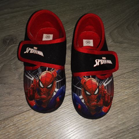 Spiderman tøfler str 30