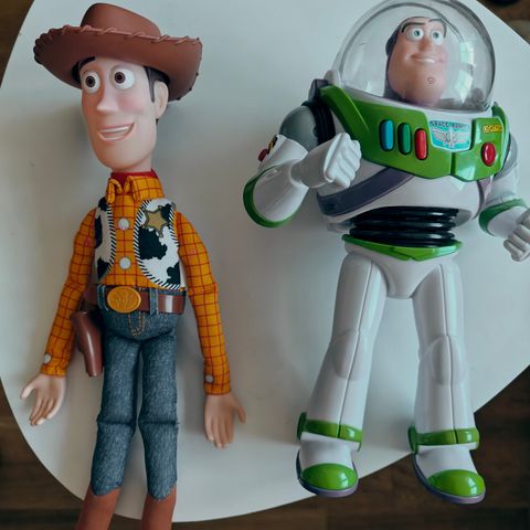 Woody og Buzz figurer, med tale!!