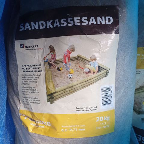Sand til sandkasse (20kgx3stk). Gratis levering