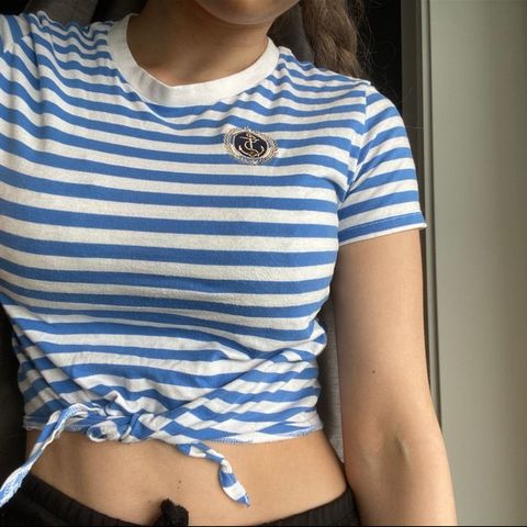 Crop top h&m divided