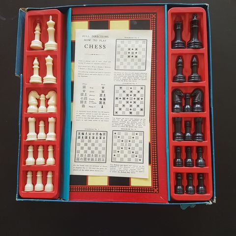 Chess set vintage
