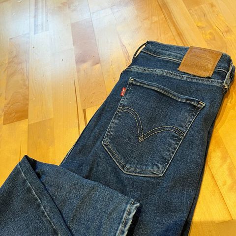 Nesten ubrukt levis mile high super skinny bukse  W 32   L 30