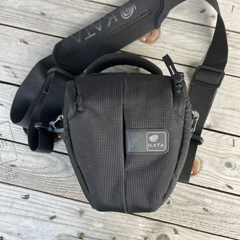 KATA GRIP-12 DL Camerabag