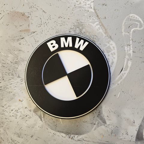 Laser utskjært 3lags BMW logo