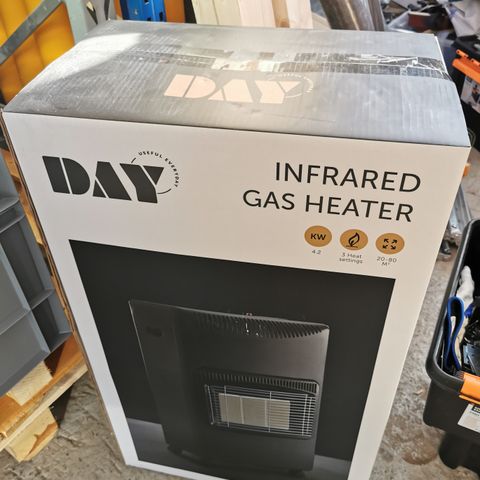 Ubrukt DAY GASWARMER 4,2W, i eske