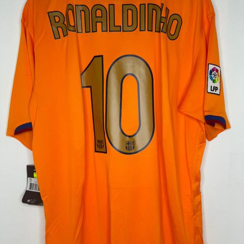 Barcelona 2006-07 Ronaldinho fotballdrakt 🌟BNWT🌟