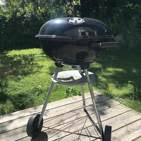 Charcoal grill / kullgrill