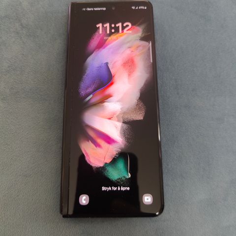 Samsung Galaxy z fold 3, 5G.