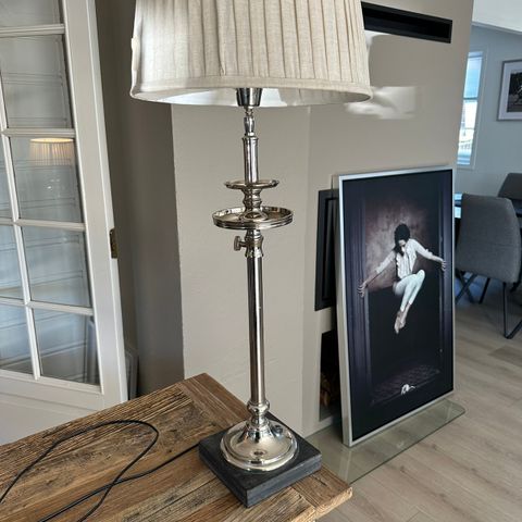 Riviera Maison - lampe med skjerm