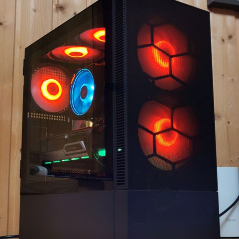 Gaming PC Ryzen7/RTX