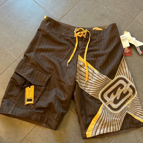 billabong surfeshorts