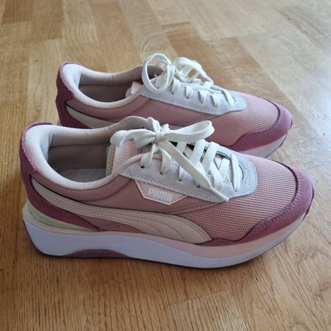 Puma sneakers