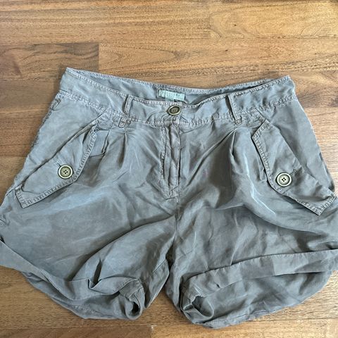 Burberry Brit cargo shorts