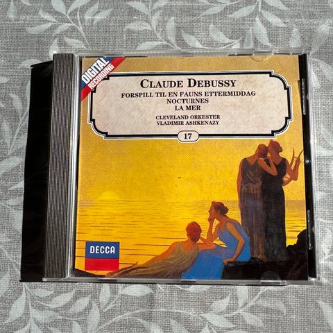 Klassisk cd med Debussy