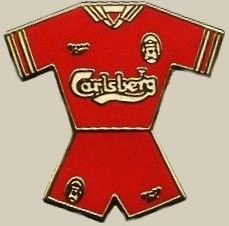 Pins - Liverpool fotballdrakt hjemme 1996-98 - Sponsor - Carlsberg Bryggeri