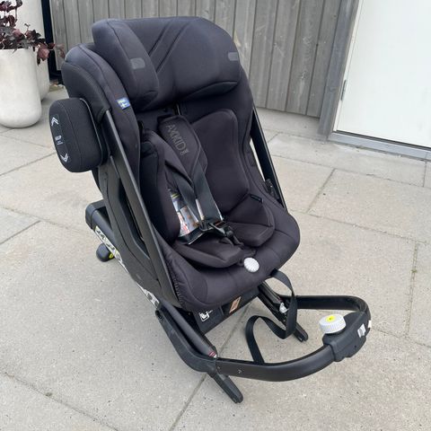 Bilstol AXKID ONE 2 (0-7 år ISOFIX)