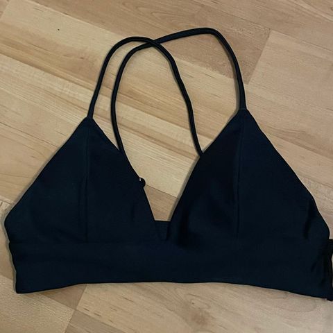 Ubrukt H&M bikinioverdel