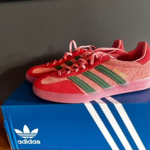 Adidas Gazelle indoor sneakers str. 40 Dame