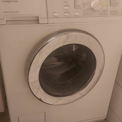 Miele washing machine 700kr
