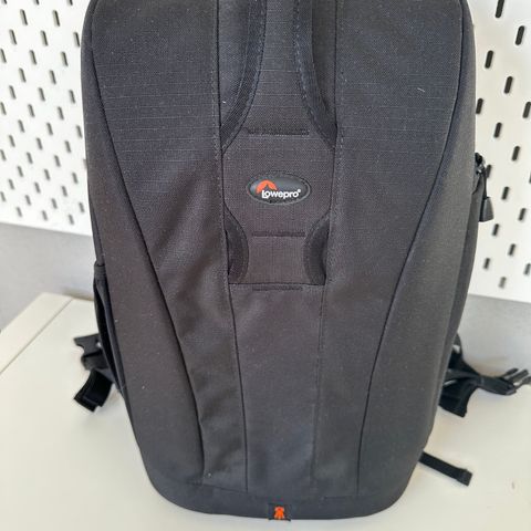 Lowepro Flipeside 300 Kameraryggsekk