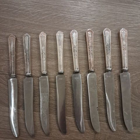 8 stk store fine antikke kniver